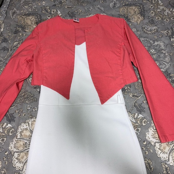 A white dress with a pink jacket - Picture 1 of 5